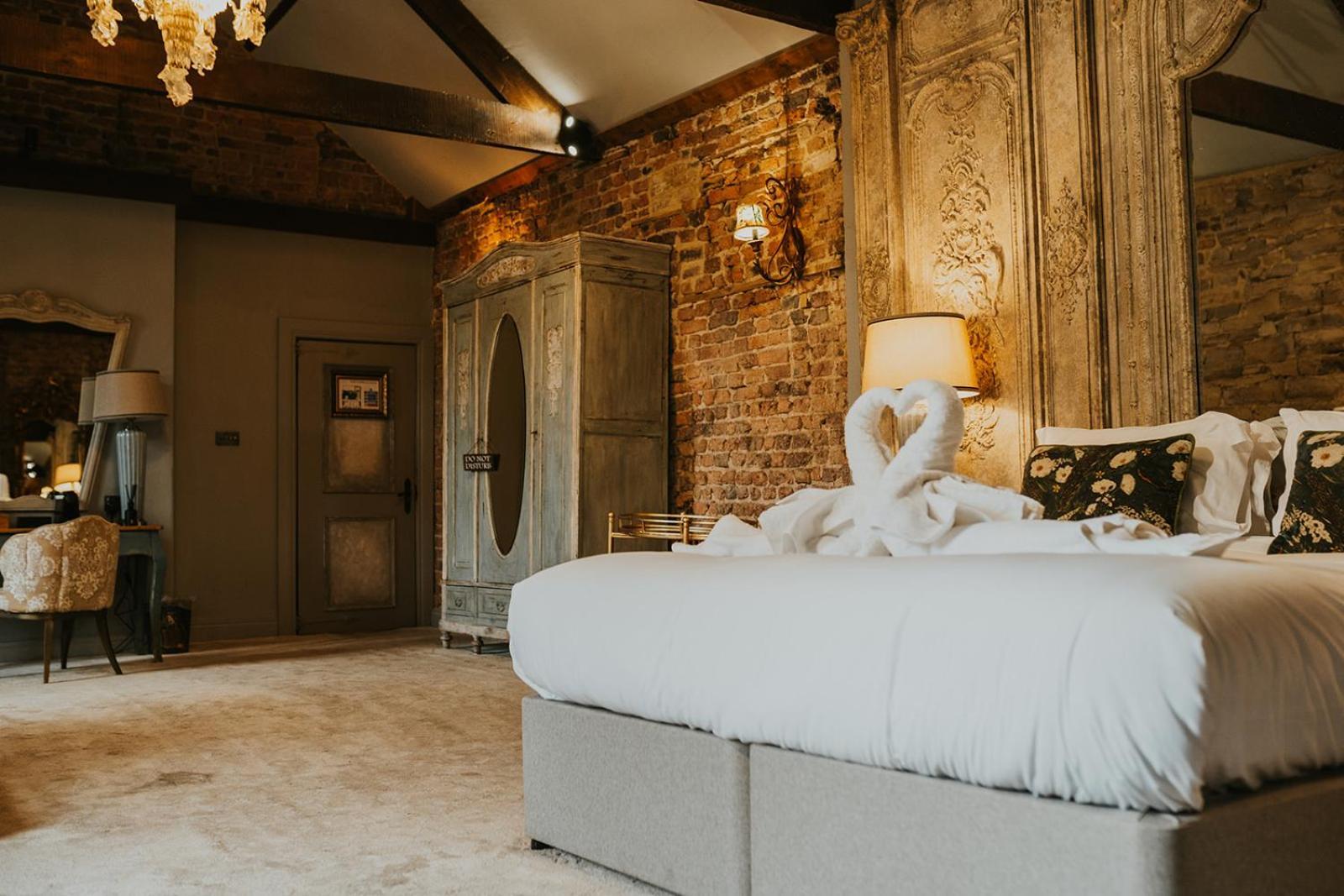 Le Petit Chateau & William de Percy Otterburn Exterior foto